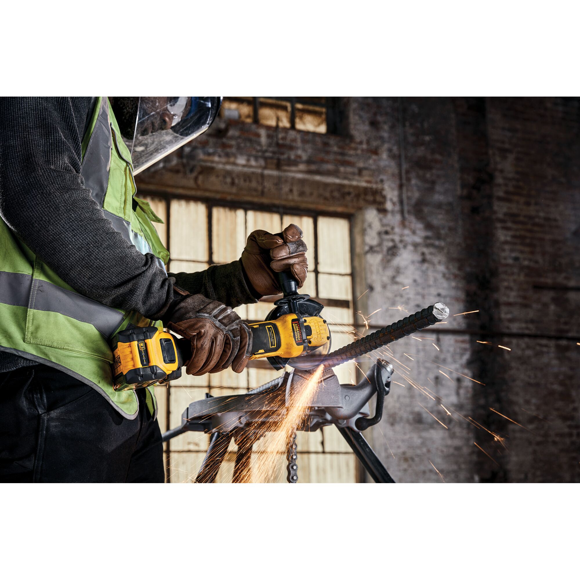 P DEWALT DEWDNBA 1632S DNBA 1632SZ 16 Gauge Acciaio Inox 20 ° FINE UNGHIE 32mm 